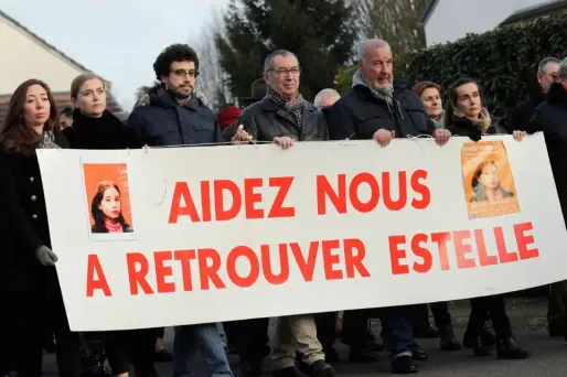 "Les effectifs s'amenuisent avec le temps mais on est encore bien nombreux, c'est un grand réconfort", a lancé Eric Mouzin à l'issue de cette marche.
