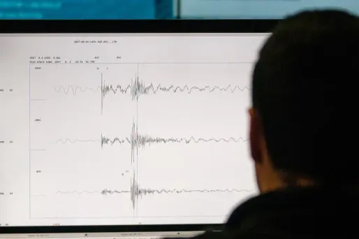 "Des vagues de tsunami dangereuses sont possibles dans un rayon de 1.000 kilomètres autour de l'épicentre", a annoncé l'institut américain de géophysique USGS. Image d'illustration.