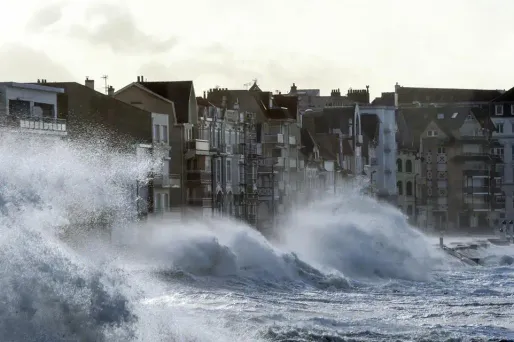 tempête eleanor, vagues submersion, nord crédit : FRANCOIS LO PRESTI / AFP - 1280