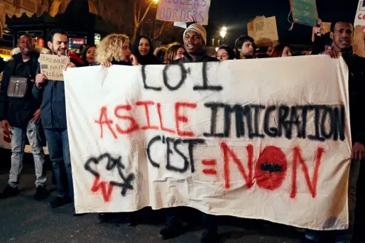 Les manifestants protestaient notamment contre le projet de loi asile-immigration (photo d'illustration).