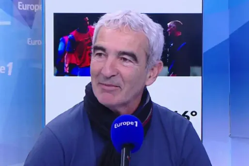 Équipe de France : "On n’en sait pas plus", estime Raymond Domenech