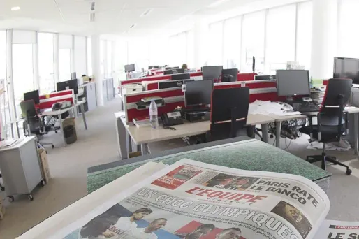 Le groupe "L'Équipe" est confronté à une importante contestation sociale.