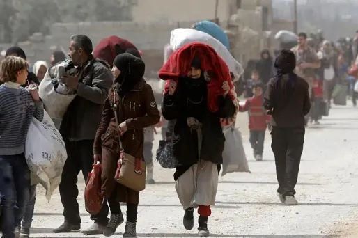 Des dizaines de milliers de civils ont fui la Ghouta.