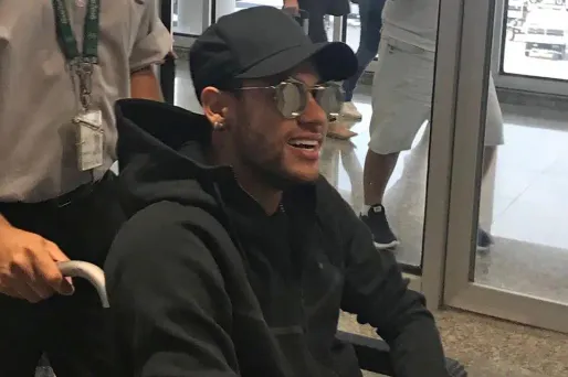 L'objectif de la star brésilienne est de revenir en forme pour la Coupe du monde, prévue à partir de juin prochain.