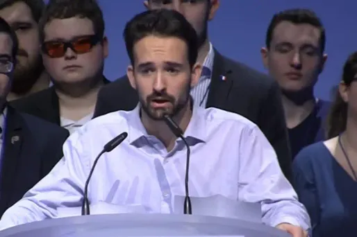 Davy Rodriguez, ici aux Assises présidentielles du FN à Lyon en, février 2017, est l'assistant parlementaire de Sébastien Chenu.