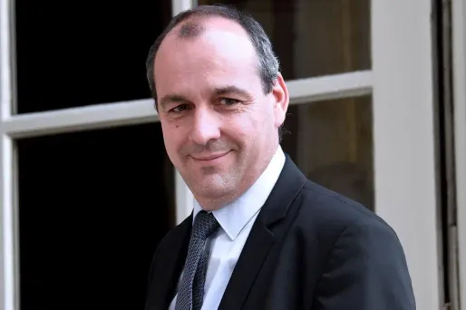 Laurent Berger critique la verticalité des décisions.