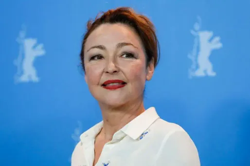 Son double de cire la représentera dans le personnage de Marguerite.