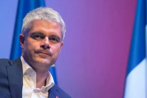 Laurent Wauquiez indique cependant soutenir "notre armée quand elle combat".