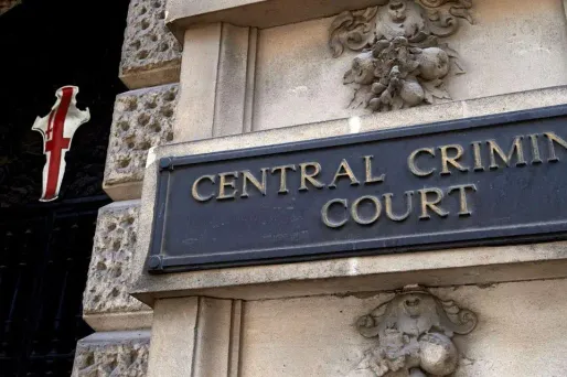 Le procès doit se tenir jusqu'au 11 mai à Londres.