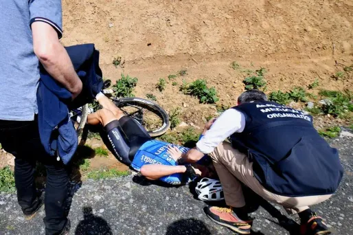 Michael Goolaerts a été victime d'un arrêt cardiaque, qui a conduit à sa chute sur Paris-Roubaix, dimanche.