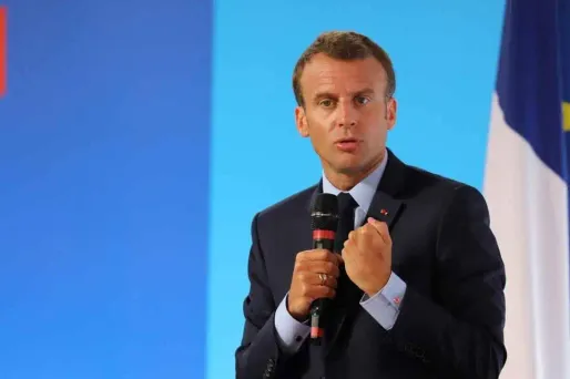 Emmanuel Macron présentait mardi une série d'initiatives pour améliorer la vie dans les quartiers défavorisés.