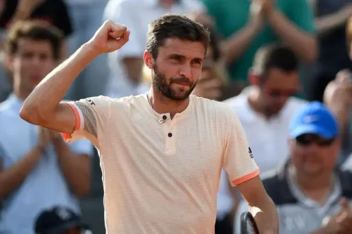 Gilles Simon est le premier Français qualifié pour le troisième tour de Roland-Garros.