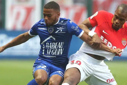 Troyes s'est incliné contre Monaco.
