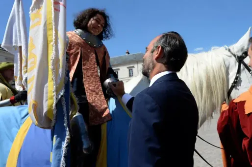 "Jeanne d'Arc (...) appartient à tous, elle est la France dans sa splendide complexité", a déclaré le Premier ministre.