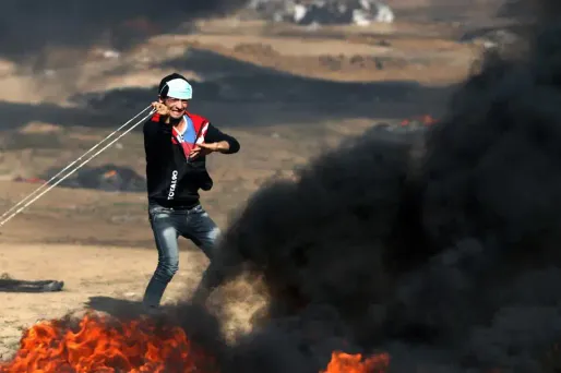 Près de 60 Palestiniens ont été tués lundi à la frontière de la bande de Gaza, et plus de 2.400 ont été blessés.