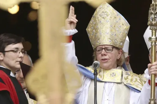 Sarah Mullally devient la troisième personne la plus importante de l'église anglicane d'Angleterre.
