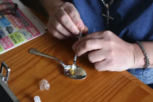 L'homme encourt une peine de prison allant de 10 ans à la perpétuité. (Photo d'illustration)