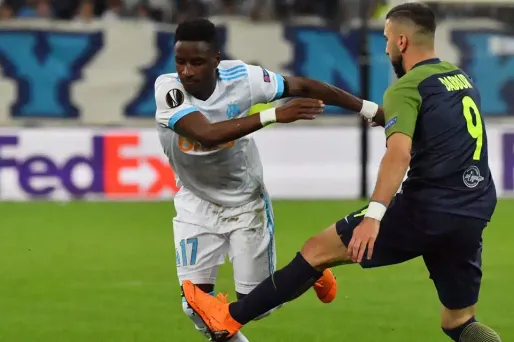 Bouna Sarr a prolongé son contrat avec l'Olympique de Marseille.