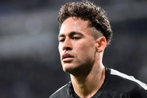 Le Brésilien est arrêté depuis une blessure au pied.