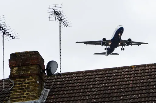 Le projet d'agrandissement a suscité d'importantes oppositions auprès de la société civile comme de compagnies aériennes. Image d'illustration.