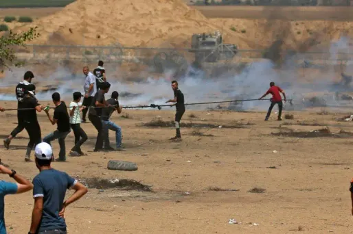 Les Palestiniens manifestent contre le blocus israélien en vigueur depuis plus de 10 ans.