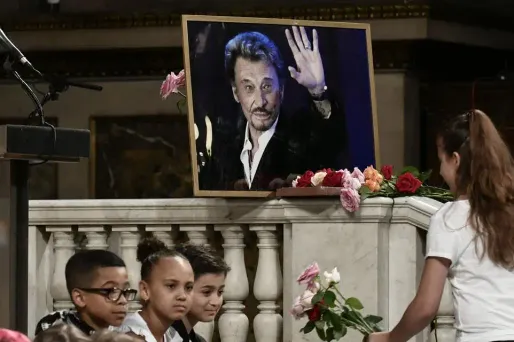 johnny hommage madeleine 75 ans 1280