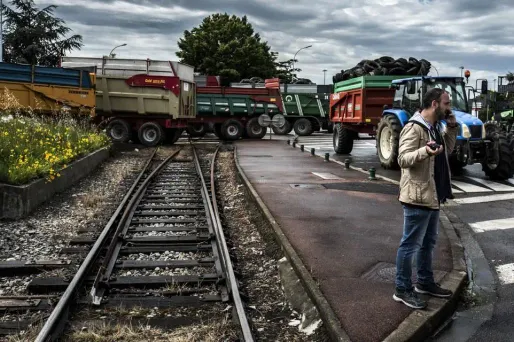 blocage port herriot lyon 1280