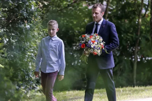 Macron clémenceau 1280