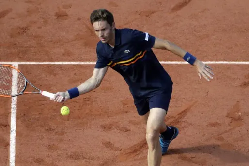 Nicolas Mahut a reçu une balle dans la tempe, jeudi, lors de la demi-finale du double masculin.