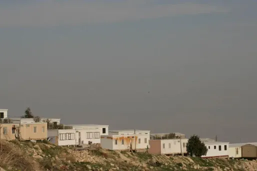 L'armée israélienne désigne par "terroristes" les assaillants palestiniens qui commettent des attaques contre des Israéliens.