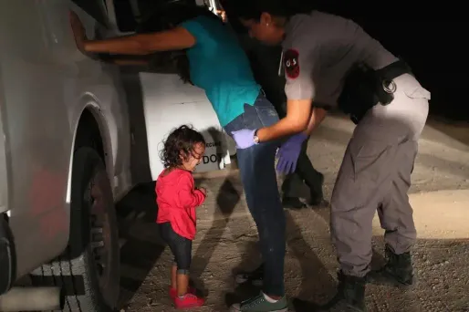 Familles séparées : un juge américain demande de retrouver les parents expulsés