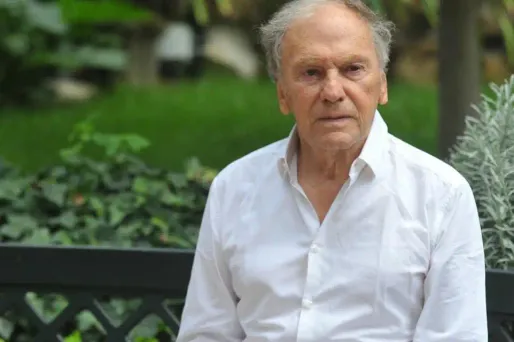 Le cinéaste de 87 ans, qui souffre d'un cancer de la prostate, explique avoir refusé de tourner dans un prochain film de Bruno Dumont.