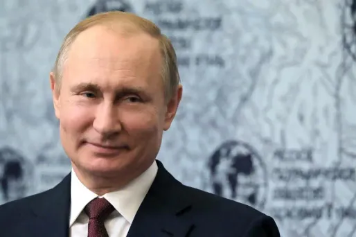 Ces mesures, prises en août 2014, s'appliquent à la plupart des produits alimentaires venant des pays qui sanctionnent la Russie pour l'annexion de la péninsule ukrainienne de Crimée.