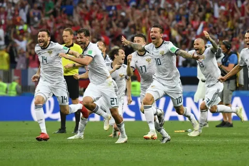 Les Russes se sont qualifiés pour les quarts en battant l'Espagne aux tirs au but.