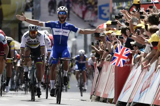 Gaviria vainqueur d'étape à Fontenay-le-Comte (1280x640) Philippe LOPEZ / AFP