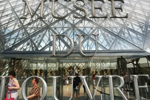 Le musée du Louvre ouvrira pour la première fois ses portes au jeu télévisé de France 3, "Questions pour un champion", les 13 et 14 septembre.