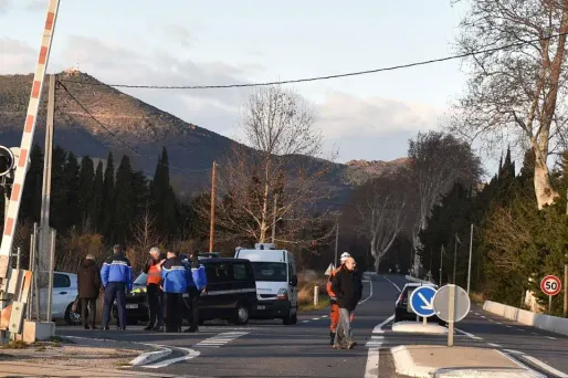Le 14 décembre 2017, six collégiens ont perdu la vie et 17 personnes ont été blessées dans l'accident entre un car de ramassage scolaire et un train.