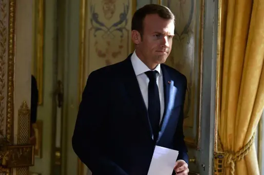 En un mois, Emmanuel Macron a perdu 5 points de popularité.