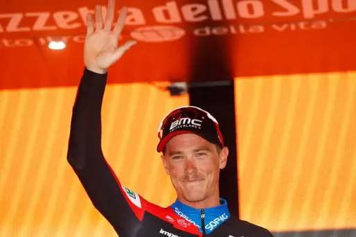 Le champion d'Australie de la spécialité a bouclé les huit kilomètres en 9 minutes et 39 secondes.