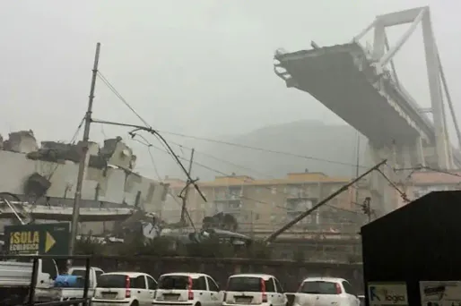 Le viaduc de Gênes s'est effondré, mardi.
