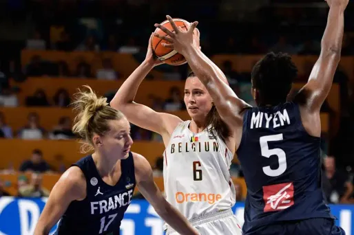 Les Françaises n'ont rien su faire face aux Belges.