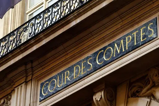 La stratégie mise en place sous le quinquennat de François Hollande s'est révélée efficace, estime la Cour des comptes, malgré une reprise des dépenses en 2017.