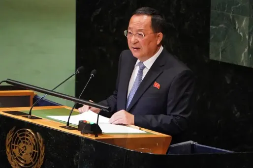 "La poursuite des sanctions aggrave notre défiance", a affirmé la Corée du Nord samedi.