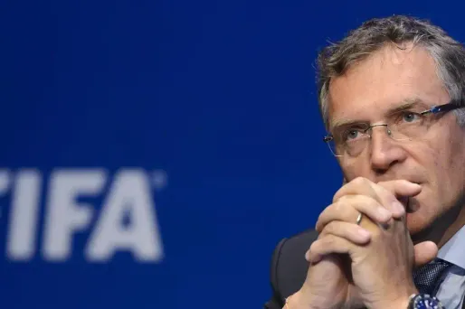 L'ancien secrétaire général de la Fifa a été suspendu dix ans pour corruption.