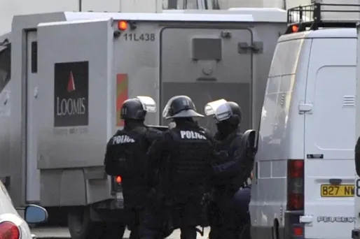 Le véhicule a été attaqué par quatre malfaiteurs (image d'illustration).