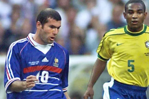 Zinédine Zidane, finale 1998 crédit : PATRICK HERTZOG / AFP - 1280