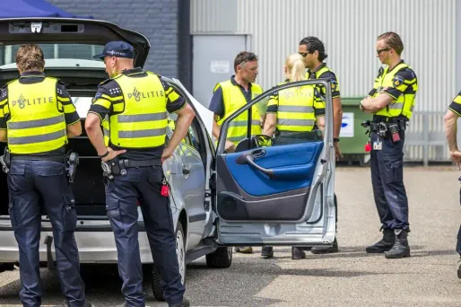 pays bas police 1280