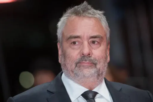 Interrogé par Mediapart, l'auteur des articles du Point, Aziz Zemouri, maintient l'emploi du terme "call-girl".