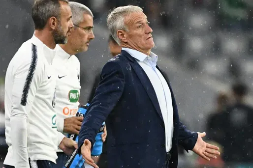 Didier Deschamps équipe de France Allemagne FRANCK FIFE / AFP 1280