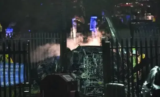 Le président de Leicester city est mort dans l'accident d'hélicoptère qui s'est produit samedi, a indiqué le club de football dimanche soir.